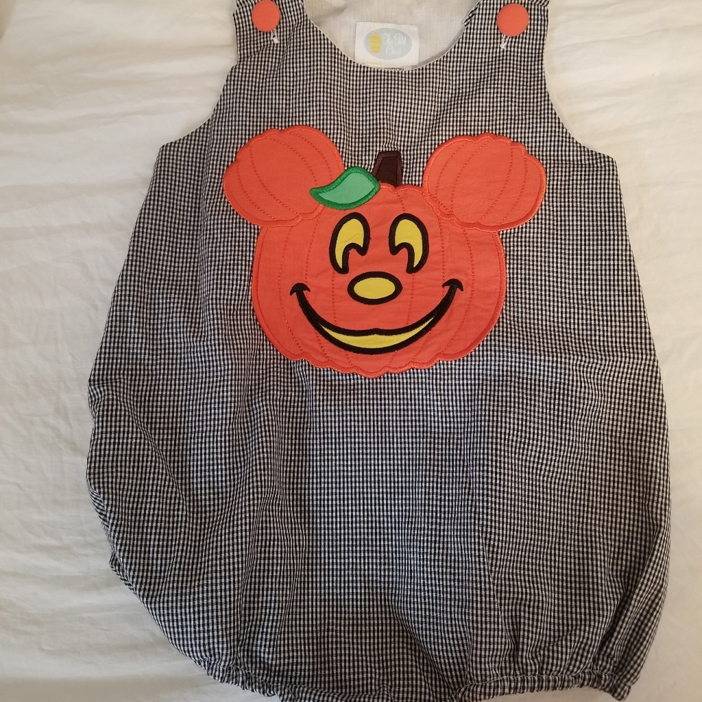 NWOT boy Halloween bubble